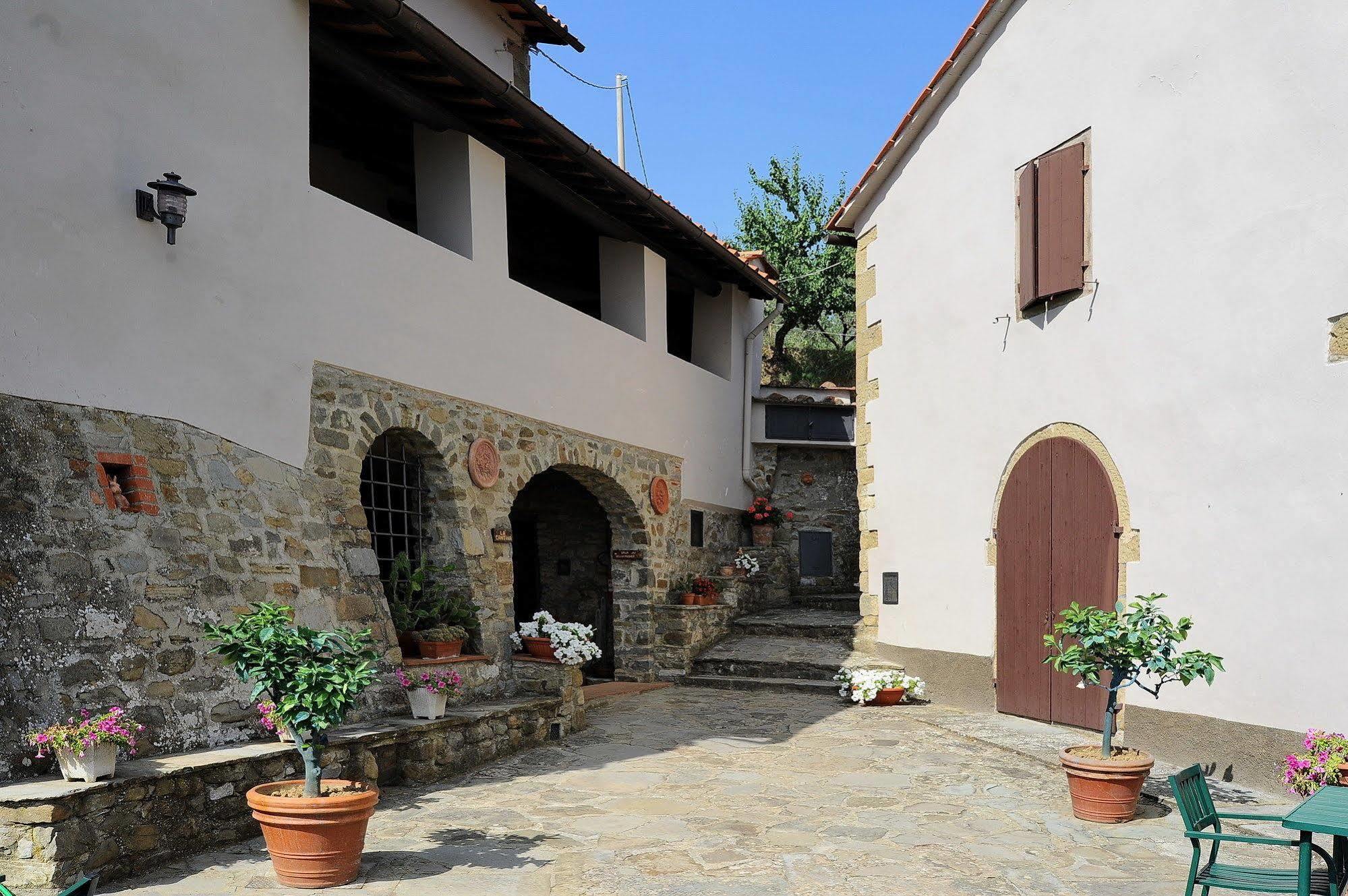 Agriturismo Borgo Mocale Castelfranco di Sopra Exteriör bild